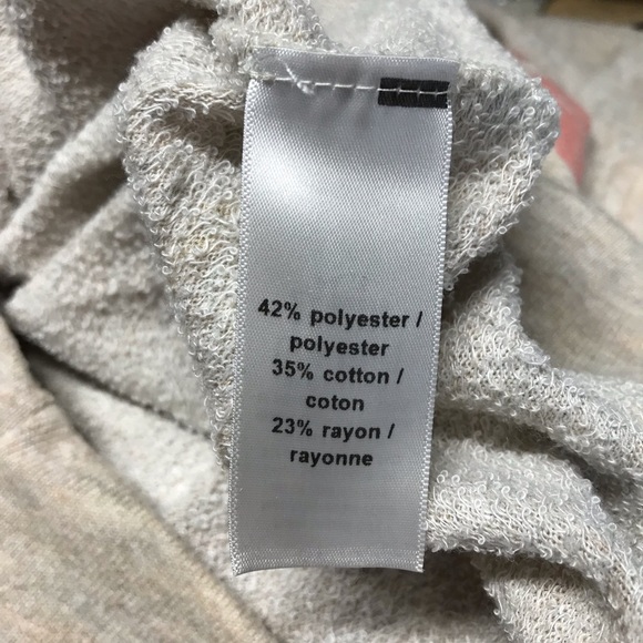 SOUTHWESTERN CUFF SLEEVE HOODED TOP - Picture 10 of 11